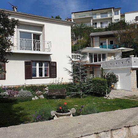 Bella Casa Apartment Senj  Bagian luar foto